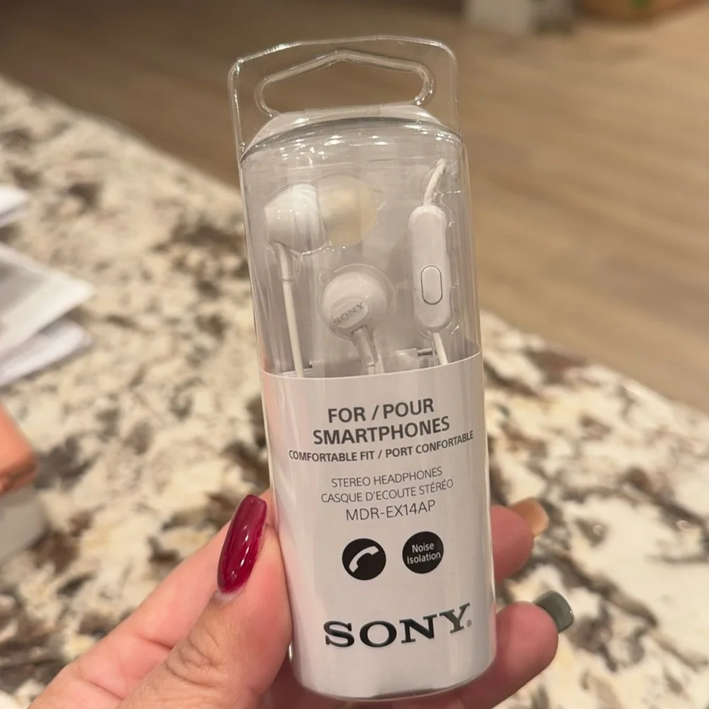 Sony smartphone head phones new in box